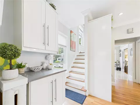 Entry Way - 28 Spruce St, Westerly, RI 02891 photo 3 of 3