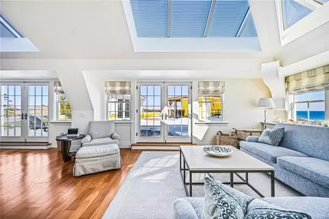 Living - 1 Bluff Ave #4-1, Westerly, RI 02891 photo 3 of 7