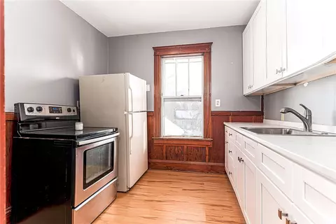 109 Hemond Ave, Woonsocket, RI 02895 photo 14