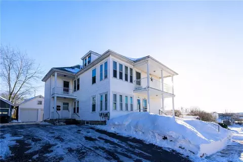 109 Hemond Ave, Woonsocket, RI 02895