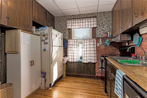 109 Hemond Ave, Woonsocket, RI 02895 photo 47