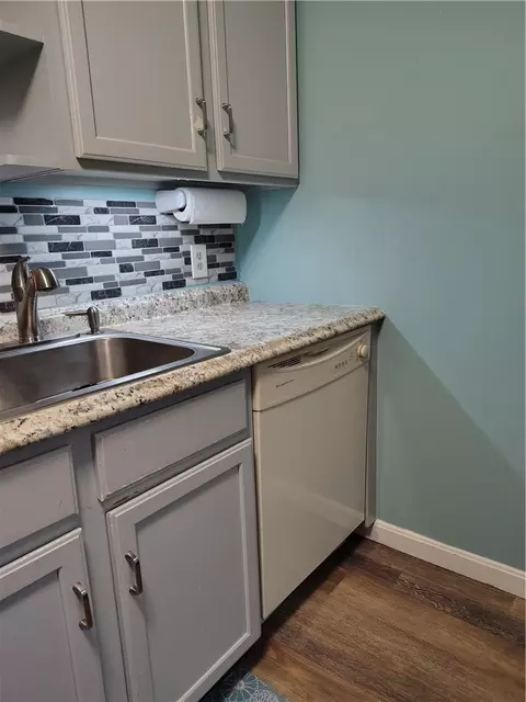 Kitchen - 19 Apache Dr #19C, Westerly, RI 02891 photo 1 of 3