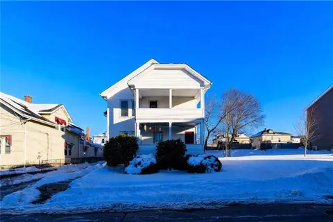 68 Kenwood St, Woonsocket, RI 02895
