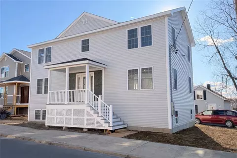35 Hurley Ave, Pawtucket, RI 02860