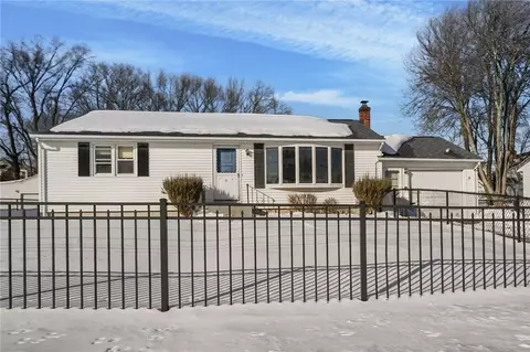 11 Wood St, West Warwick, RI 02893