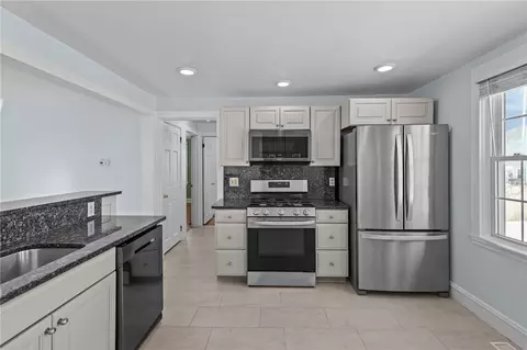 Kitchen - 22 Phillips Ave, Warwick, RI 02888 photo 2 of 4