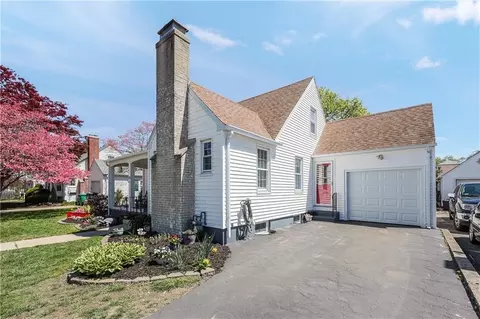 Exterior - 22 Phillips Ave, Warwick, RI 02888 photo 2 of 3