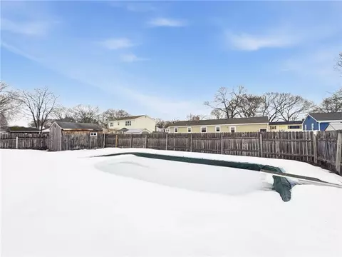 Exterior - 60 Duncan Rd, Warwick, RI 02886 photo 3 of 3