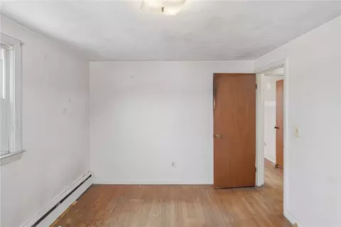 Bedroom - 60 Duncan Rd, Warwick, RI 02886 photo 3 of 4