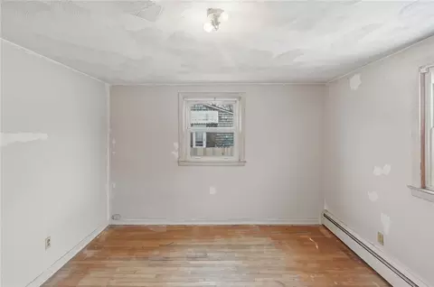Bedroom - 60 Duncan Rd, Warwick, RI 02886 photo 2 of 4