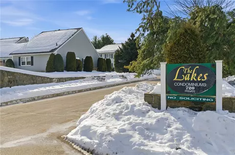 720 Putnam Pike #603, Greenville, RI 02828