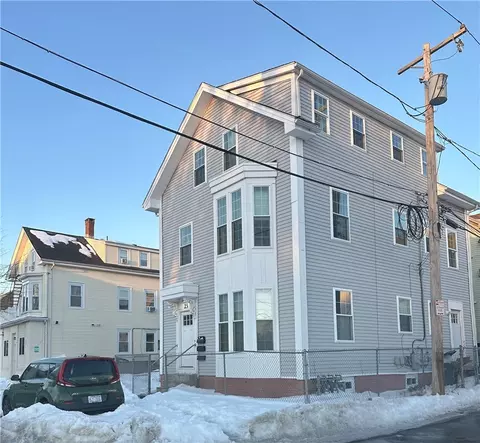 25 Candace St, Providence, RI 02908
