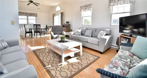 Living - 432 Atlantic Ave, Westerly, RI 02891 photo 2 of 3