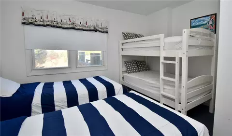 Bedroom - 432 Atlantic Ave, Westerly, RI 02891 photo 4 of 5