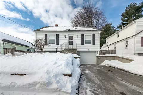 56 N Olney St, Johnston, RI 02919