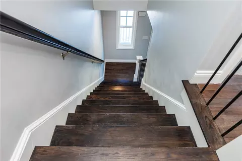 Entry Way - 52 Bruce Ln, Warwick, RI 02886 photo 10 of 16
