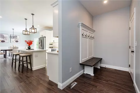 Entry Way - 52 Bruce Ln, Warwick, RI 02886 photo 6 of 16