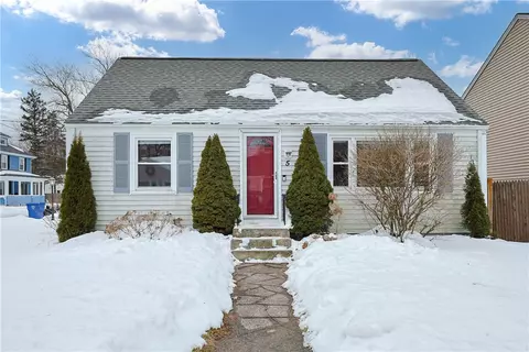 5 Keane St, Lincoln, RI 02865