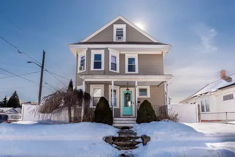 43 Warwick Rd, Pawtucket, RI 02861