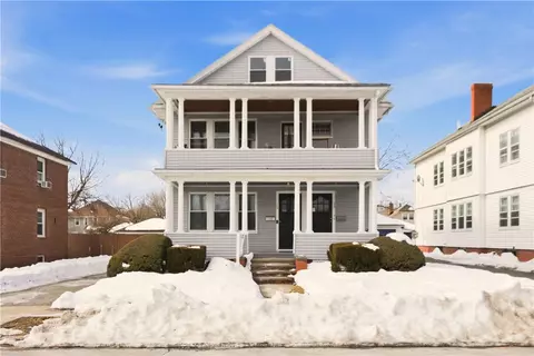 18 Nelson St, Providence, RI 02908
