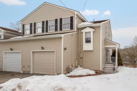 112 Turnessa Dr #B, North Providence, RI 02911