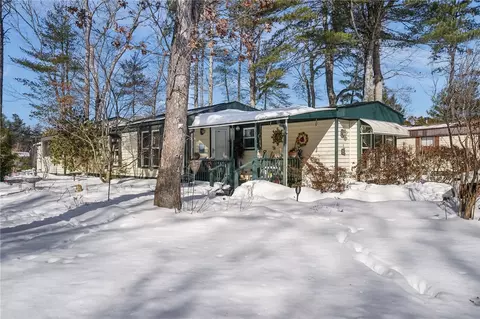 4 Leisure Way, Coventry, RI 02816