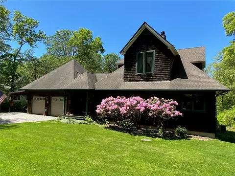 127 Preservation Way, Tiverton, RI 02878