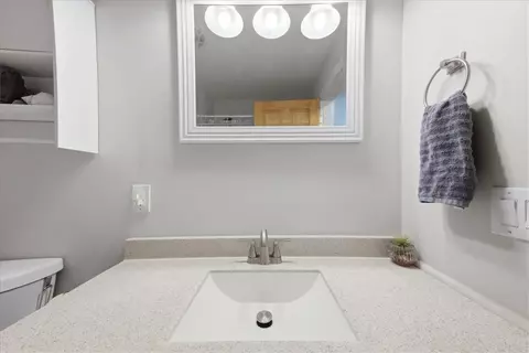 8 Wall St, Westerly, RI 02891 photo 19