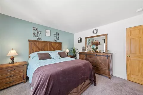 8 Wall St, Westerly, RI 02891 photo 13