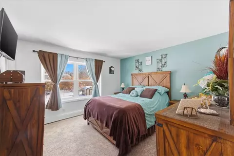8 Wall St, Westerly, RI 02891 photo 12