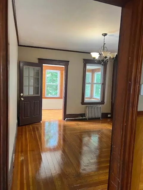 Living - 346 Carrington Ave, Woonsocket, RI 02895 photo 4 of 4