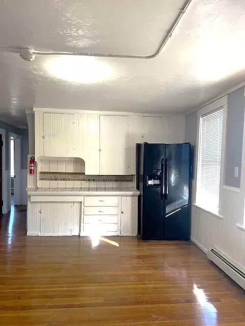Kitchen - 346 Carrington Ave, Woonsocket, RI 02895 photo 4 of 7
