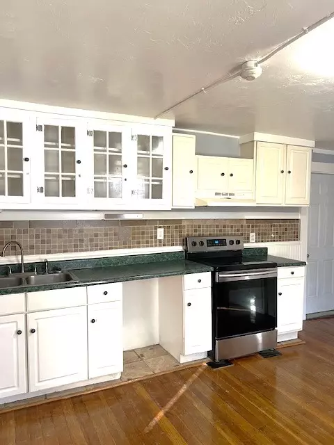 Kitchen - 346 Carrington Ave, Woonsocket, RI 02895 photo 2 of 7