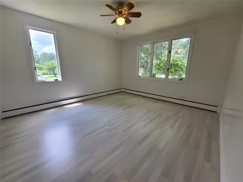 Bedroom - 426 S County Trl, Exeter, RI 02822 photo 1 of 2