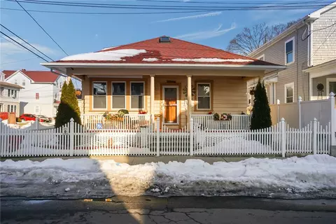 4 Priscilla Ave, Providence, RI 02909