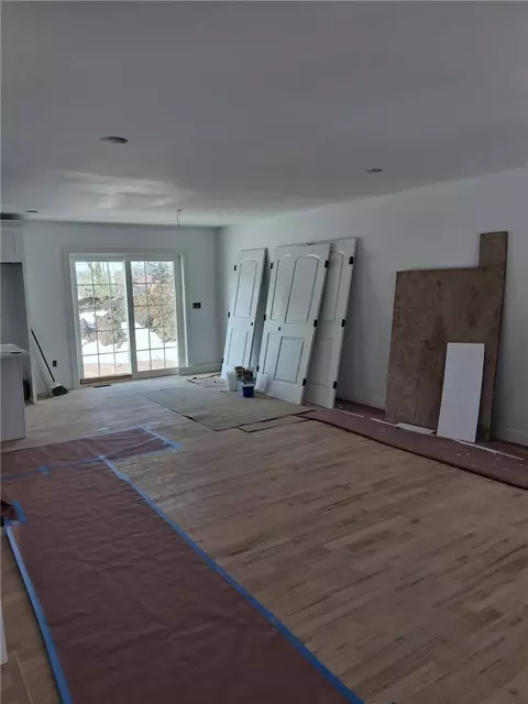 115 Edman St, Warwick, RI 02886 photo 5