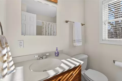 Bath - 19 Wicklow Rd, Westerly, RI 02891 photo 1 of 7
