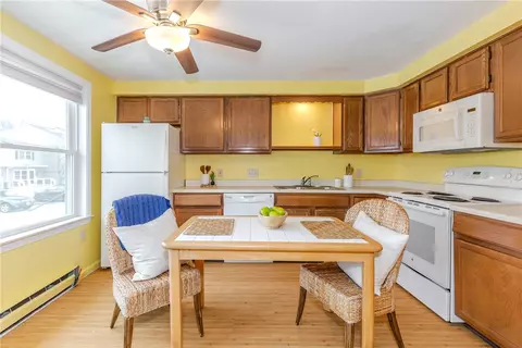 Kitchen - 200 Post Rd #419, Warwick, RI 02888 photo 1 of 3