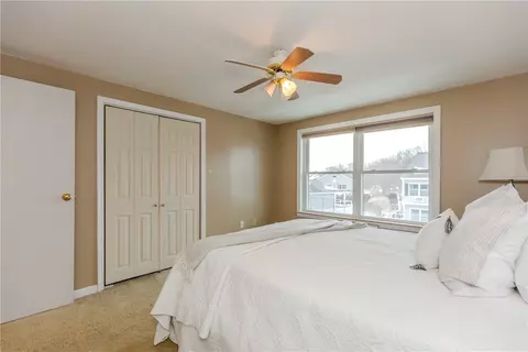 Bedroom - 200 Post Rd #419, Warwick, RI 02888 photo 2 of 4
