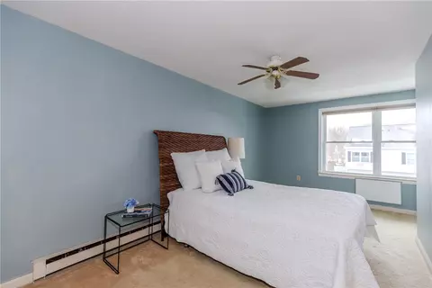 Bedroom - 200 Post Rd #419, Warwick, RI 02888 photo 3 of 4