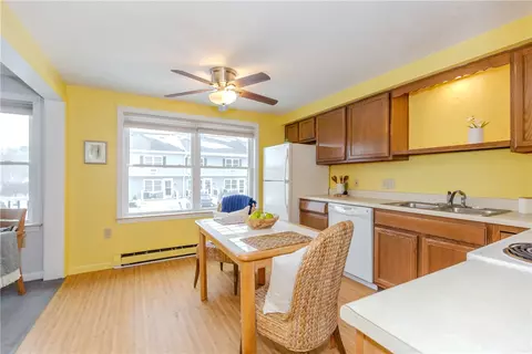 Kitchen - 200 Post Rd #419, Warwick, RI 02888 photo 3 of 3