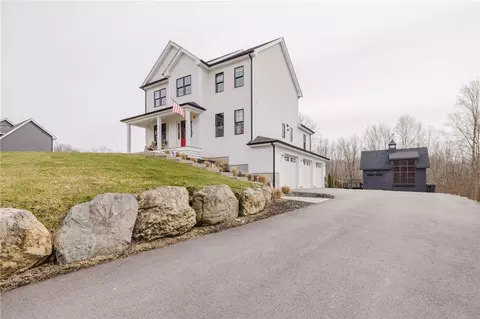 7 Ciana Rd, Rehoboth, MA 02769