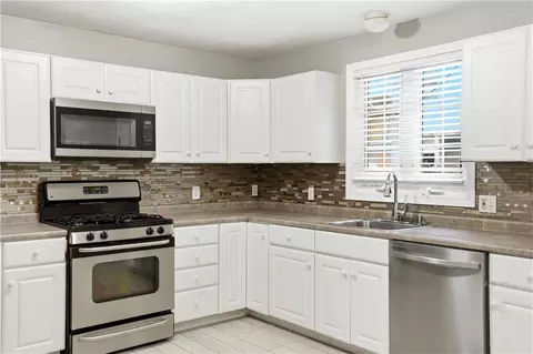 23 Fortin Ave, Pawtucket, RI 02860