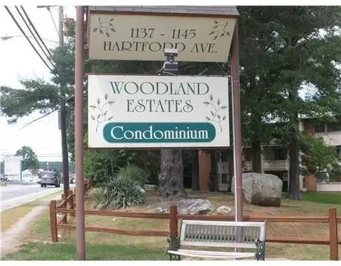 1141 Hartford Ave, Johnston, RI 02919