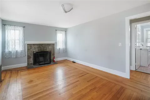 Living - 18 Sevilla Ave, Warwick, RI 02889 photo 2 of 4