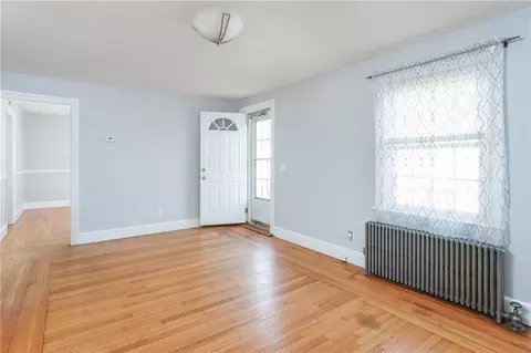 Living - 18 Sevilla Ave, Warwick, RI 02889 photo 1 of 4