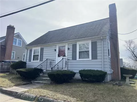 36 Walton St, Providence, RI 02908