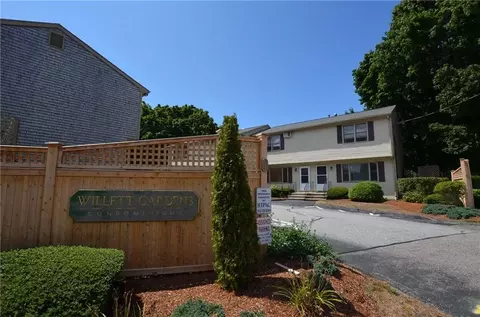 151 Willett Ave #2, East Providence, RI 02915