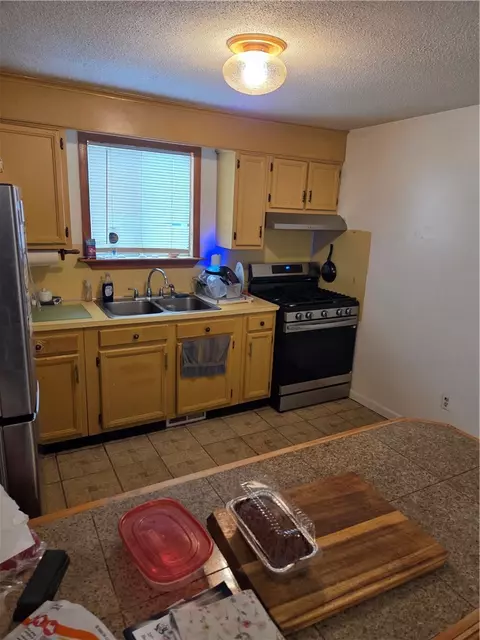 32 Longfellow Dr, Coventry, RI 02816 photo 24
