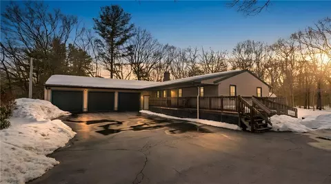 89 Carrs Pond Rd, West Greenwich, RI 02817